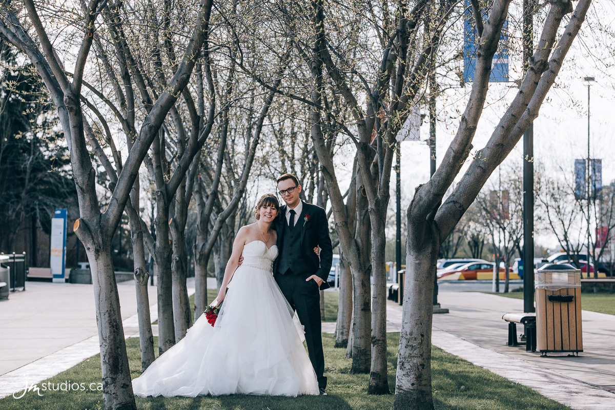 180505_6532-Calgary-Wedding-Photography-Sait-Campus-McDonald-Hall-JM_Photography