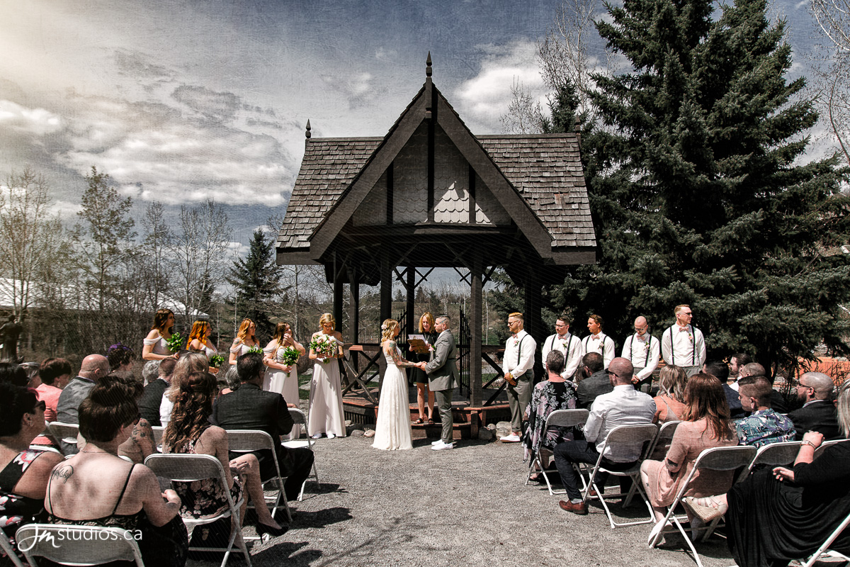 180512_4227-Calgary-Wedding-Photography-Bow-Valley-Ranche-Gazebo-JM_Photography