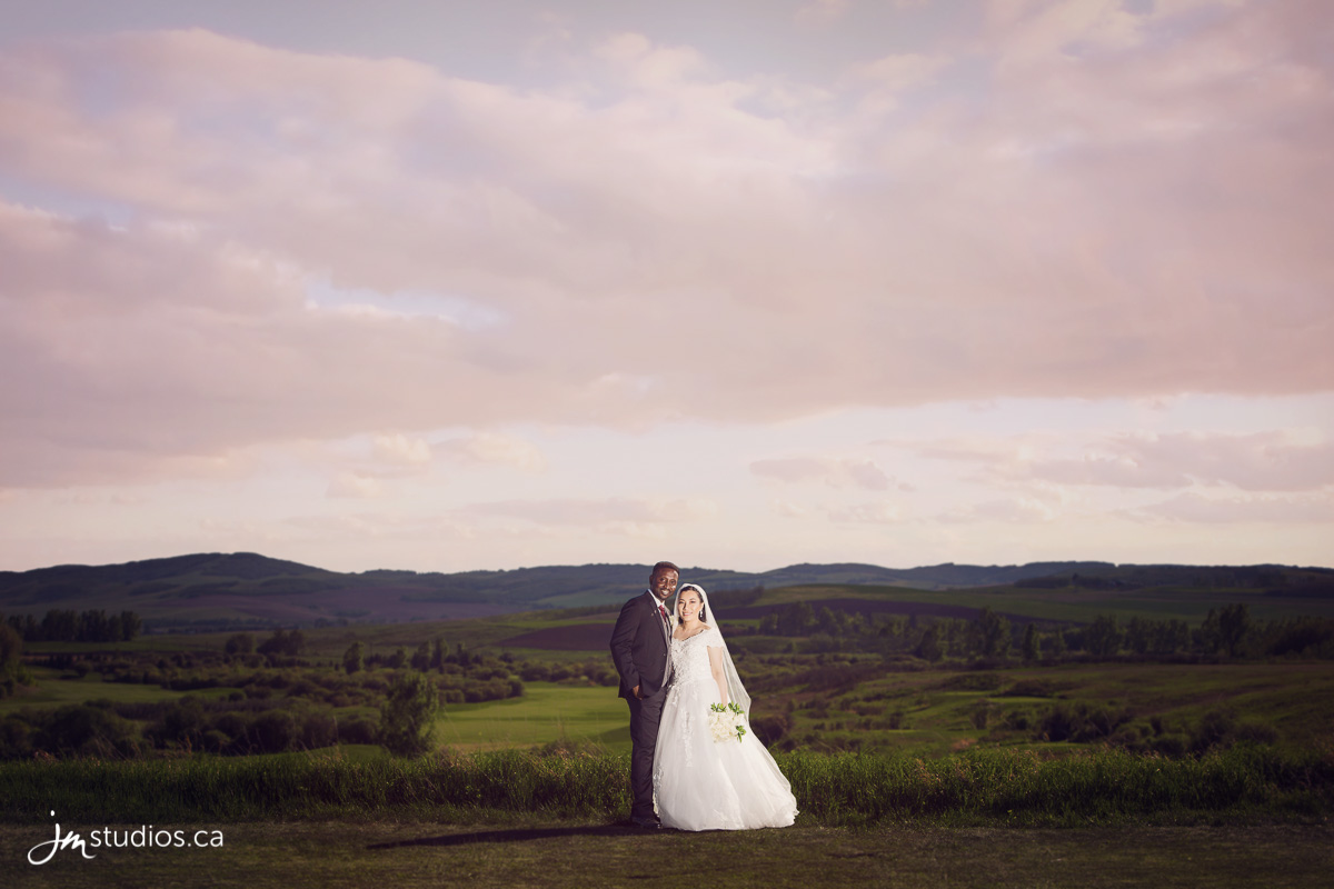 180526_16340-Calgary-Wedding-Photographers-Sirocco-Golf-Club-JM_Photography