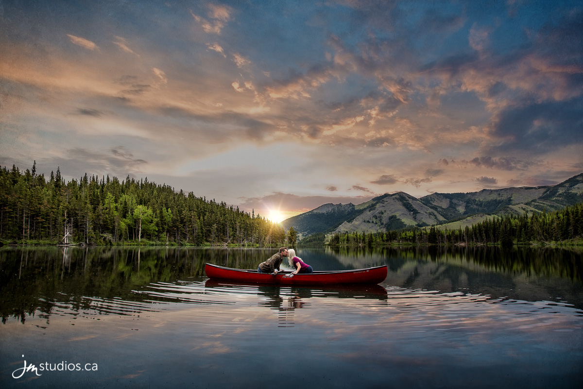 180618_009-Mountain-Engagment-Photos-Bear-Pond-Alberta-JM_Photography